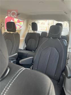 کرایسلەر گراند ڤۆیاگر